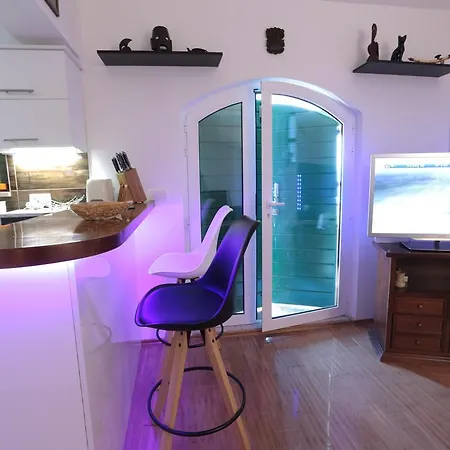 Cottage Holiday Home